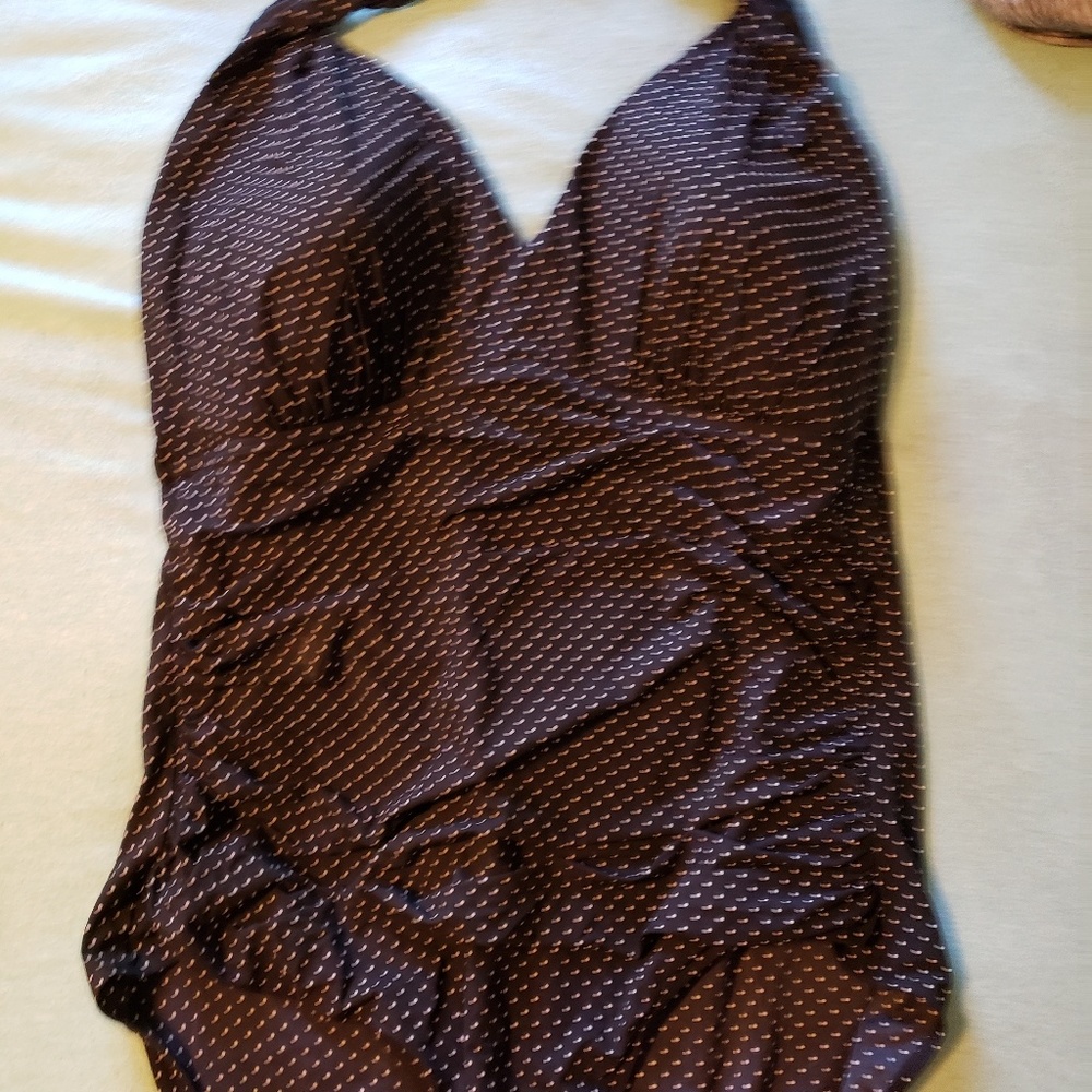 Bathing suit